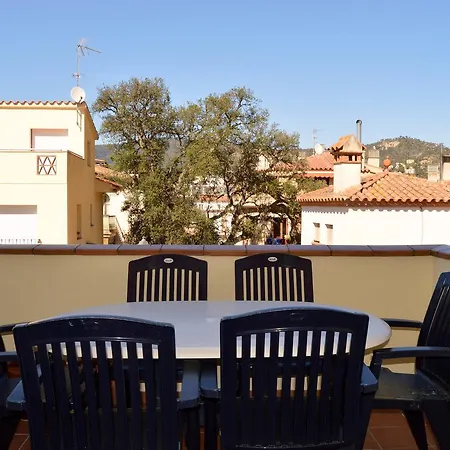 La Maison Jaune - House * Tossa de Mar