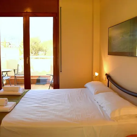 La Maison Jaune - House Holiday home Tossa de Mar