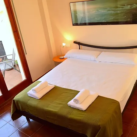Holiday home La Maison Jaune - House *